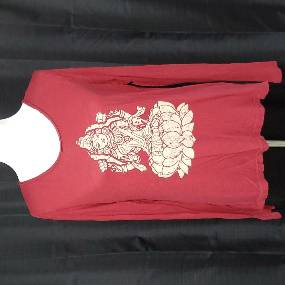 Buddha/lotus graphic long sleeve tee